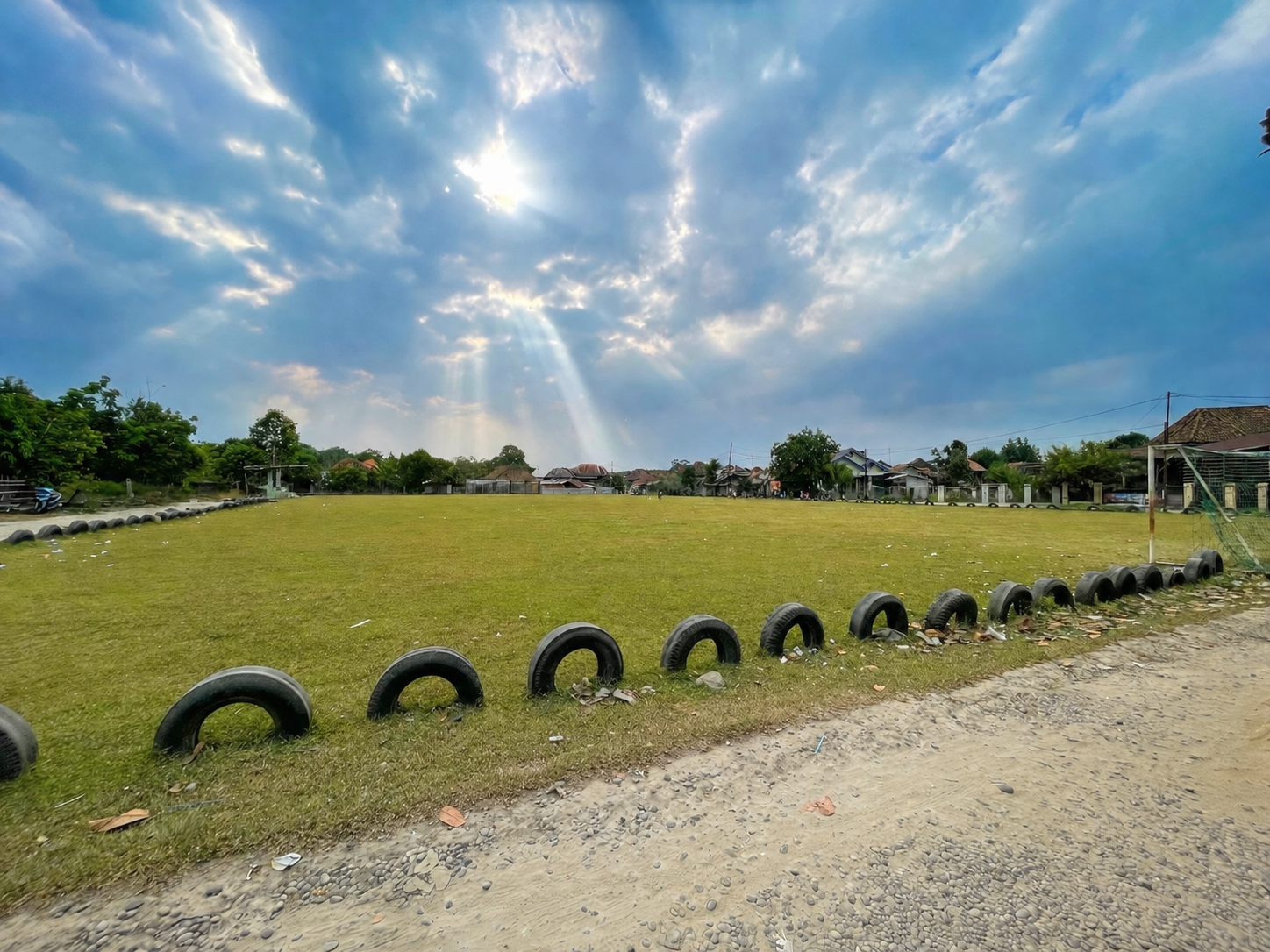 Lapangan Sepakbola